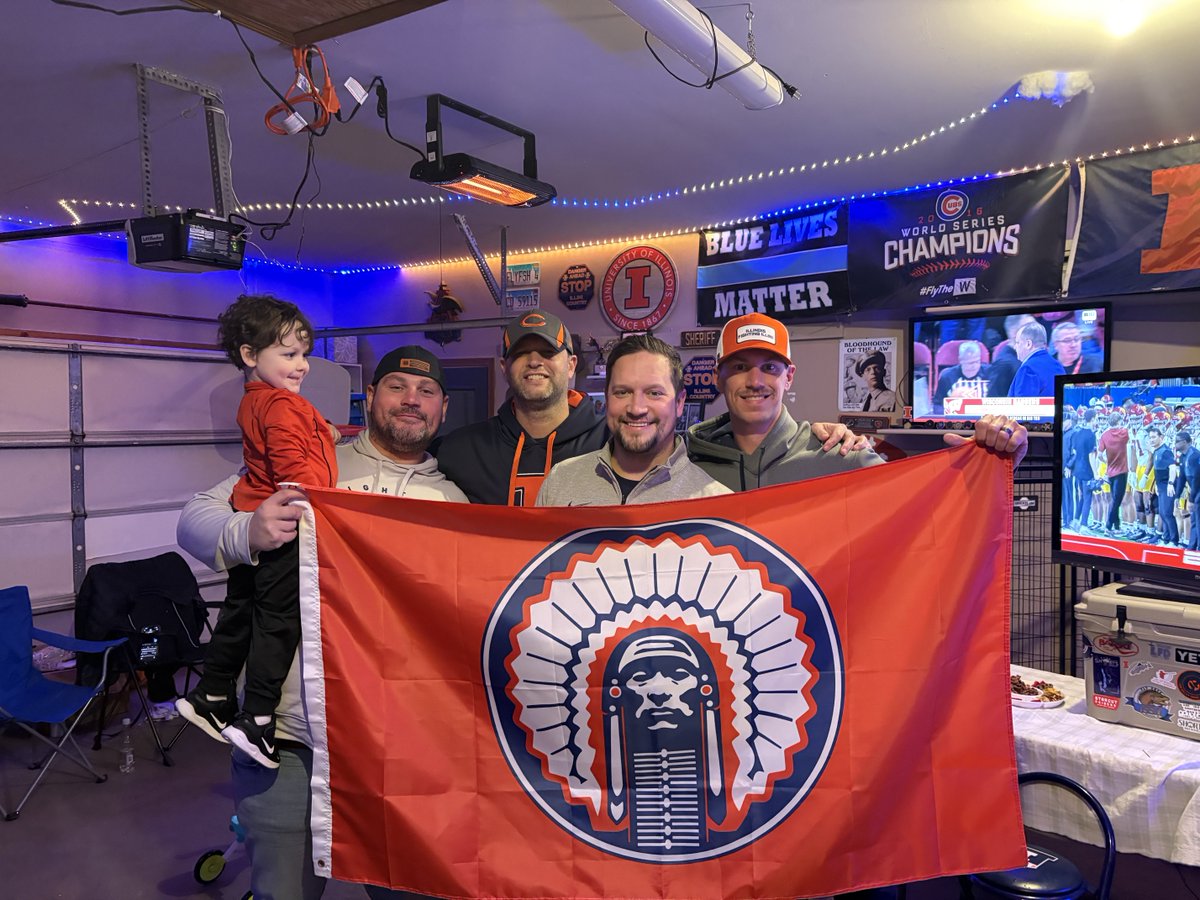 cjcms13's tweet image. Lot 31 boys!