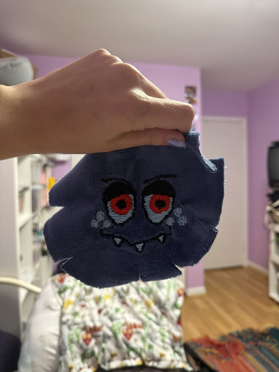 toondisneypunx's tweet photo. Lady Baxter Dr Who from 3 days of embroidery and carpal tunnel #baxter #hazbinhotel #plushmaking https://t.co/4DCpyr7AVS