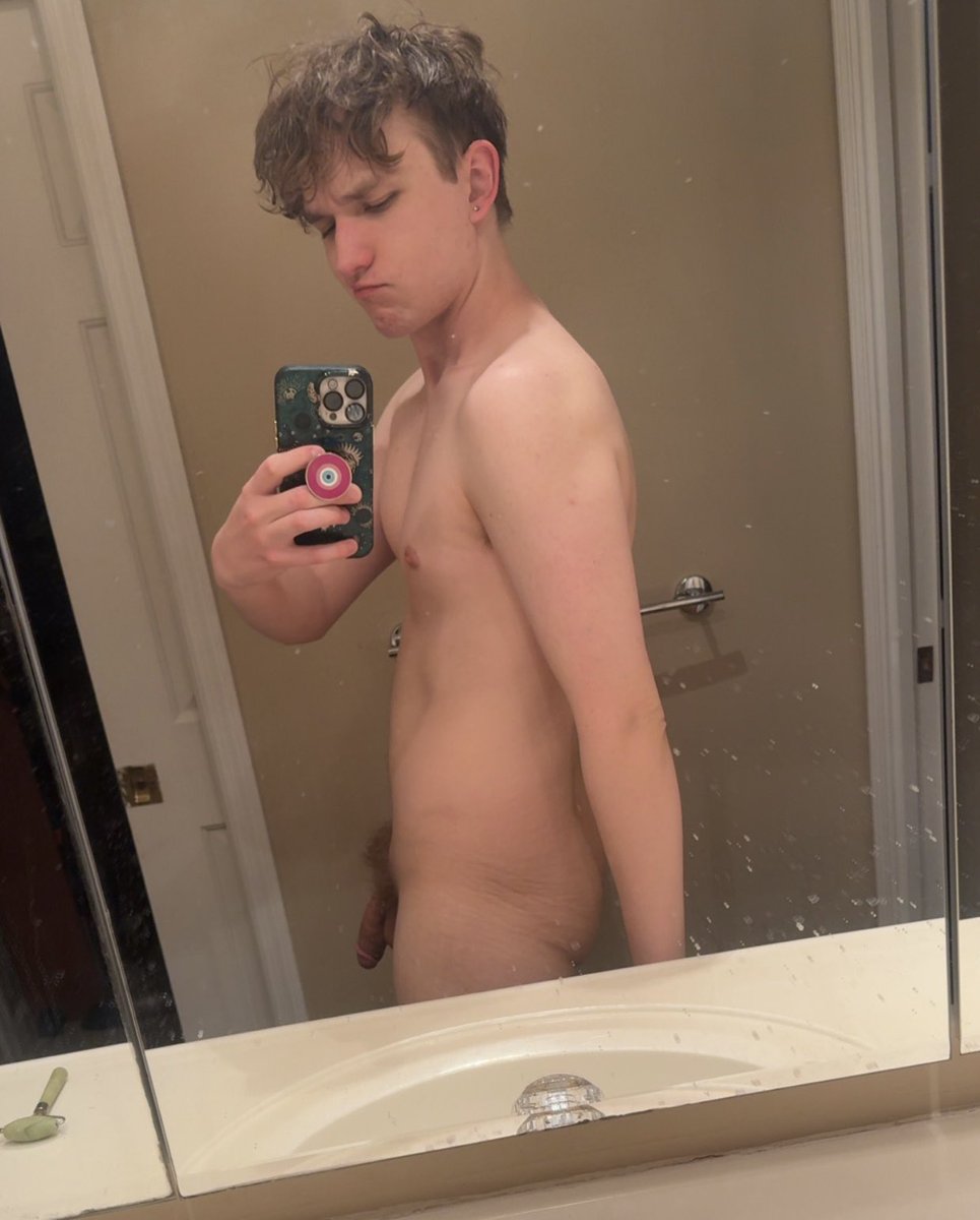 Bed head and bush 😴