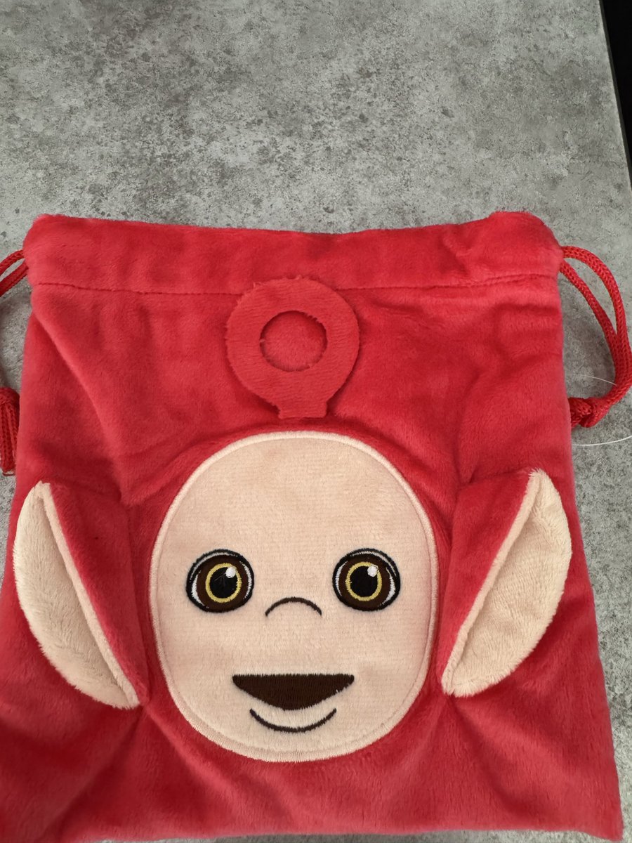 昨日職場の同期の子が、ねぇさんと僕にこれみんなでお揃い使お！ってくれたのが、これ(´⊙ω⊙`)