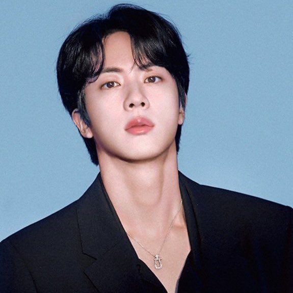 btschartsxdaily's tweet photo. #JIN's “New Year” Message to ARMY - Gold Membership! 

“Hello ARMYs, Happy New Year! I greeted you as a soloist last year and the year before, but I'm finally greeting you as a team. Thank you so much for waiting. I'll work hard. Fighting💜
-JIN-” https://t.co/Kw7ySxUFHU