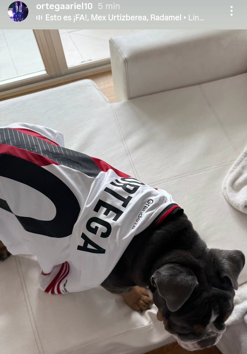 El Burrito Ortega le regaló su camiseta a Galarza Fonda 👏🏼
