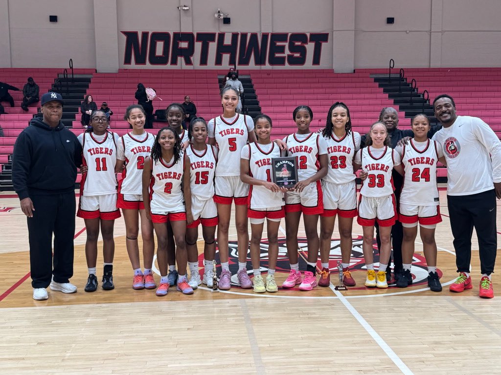 Hailey Houlder tweet media