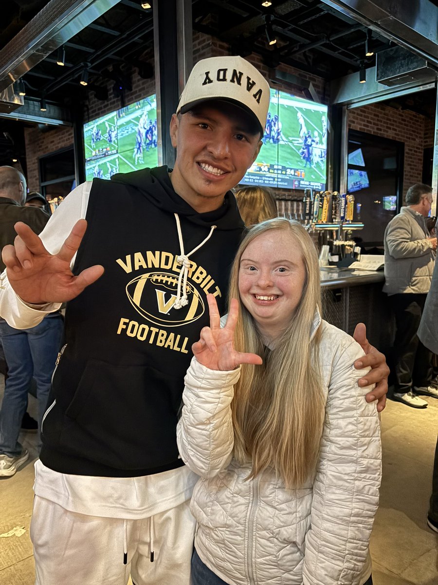 VandyVic tweet media