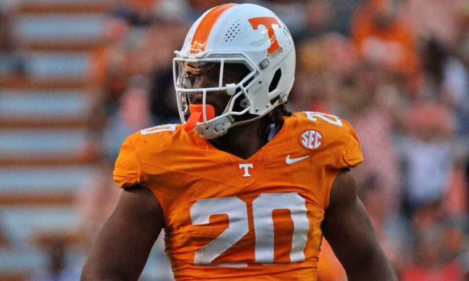 SullenSerf tweet media