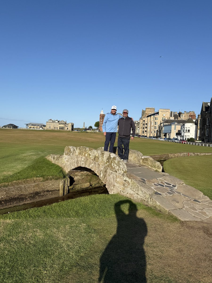 Oelmann3's tweet photo. @NUCLRGOLF Made my first trip to Scotland and hit the @TheHomeofGolf!! https://t.co/f3f86ntrc8