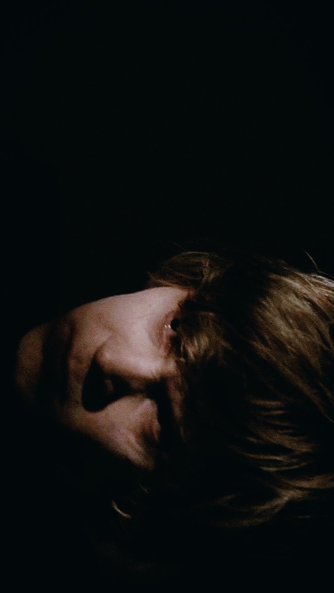 hourly evan peters tweet media