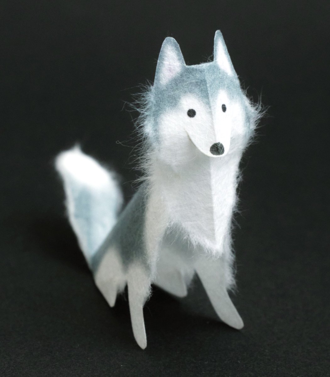 和紙でシベリアンハスキーを作りました