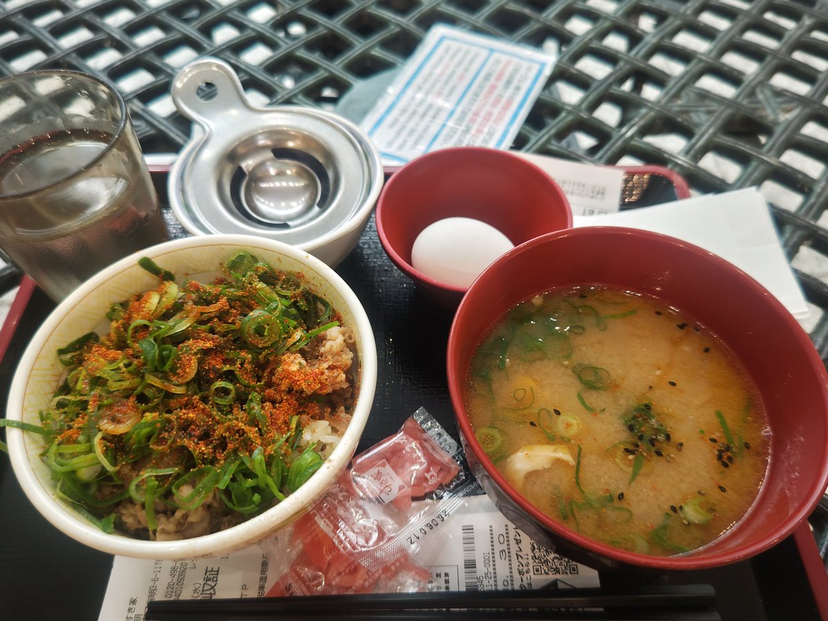 寝坊しても牛丼は欠かせない