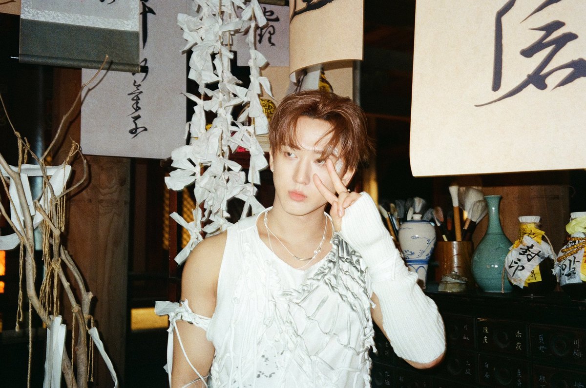 Stray_Kids's tweet image. 𝐃𝐎 𝐈𝐓🎞️ : 𝐂𝐡𝐚𝐧𝐠𝐛𝐢𝐧

#StrayKids #스트레이키즈 
#창빈 #Changbin
#DO_IT
#SKZ_IT_TAPE
#Do_It
#신선놀음 #DIVINE
#YouMakeStrayKidsStay