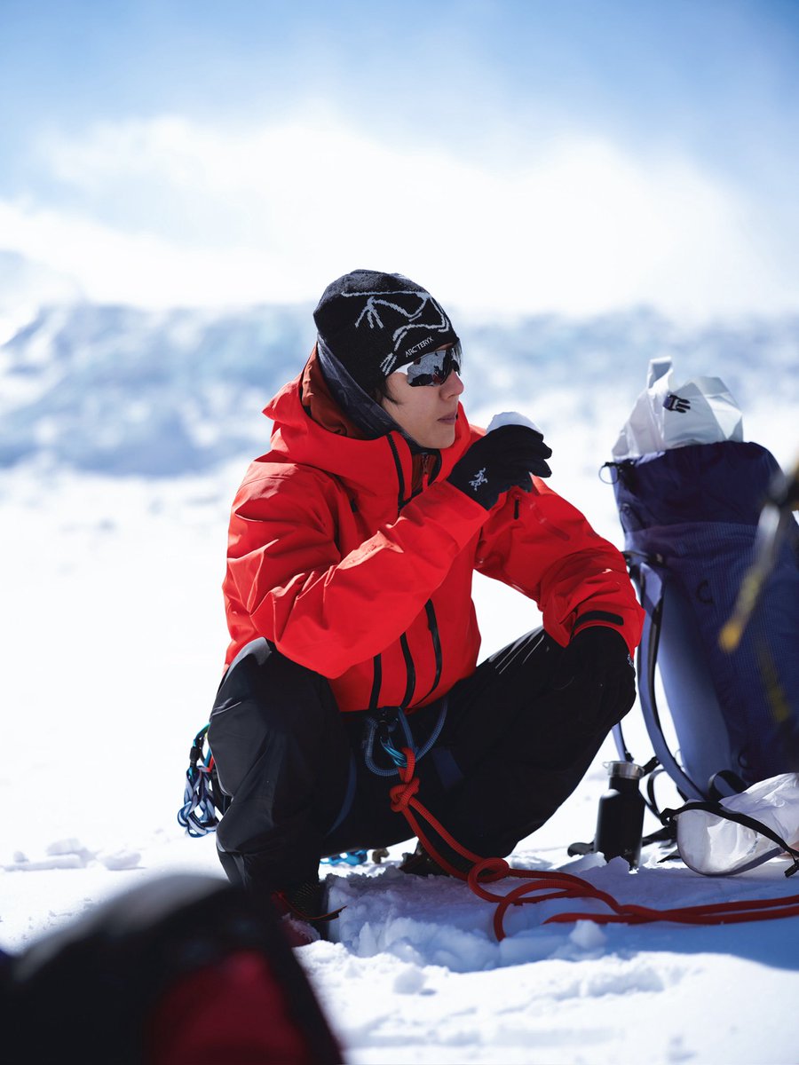 YIBO　確認ページ 251231 11:45 YIBO-OFFICIAL weibo update Touch the traces carved by