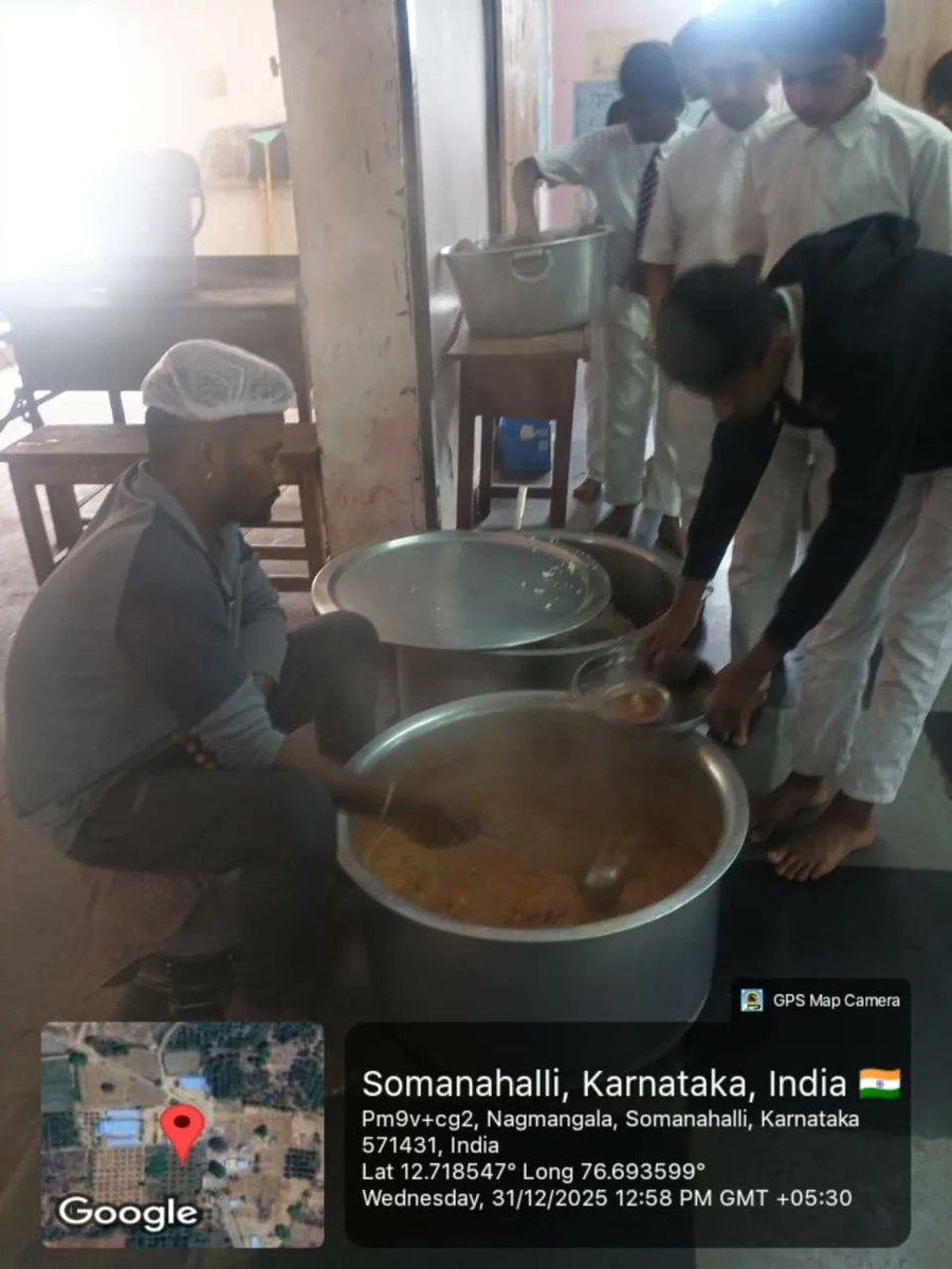 dbrars776's tweet photo. 31/12/2025 afternoon lunch  #SocialAudit_SWDMeals #SocialWelfare_Karnataka https://t.co/xCbhkhnrYZ
