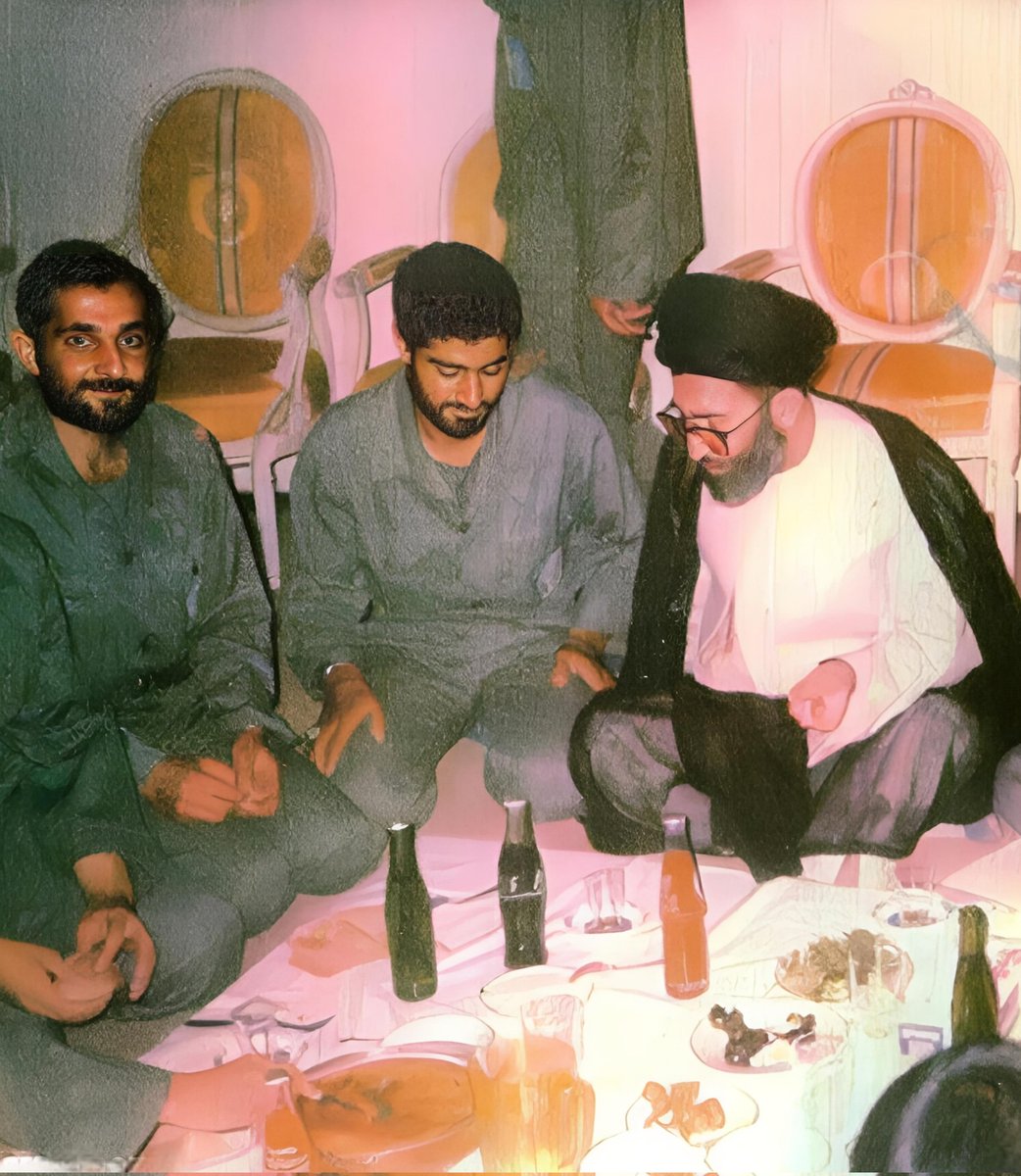 n_brti1984's tweet photo. حرف از #ایرانمرد که میشه:

#پرچمدار_آزادگی https://t.co/Pl2UcIIUq0