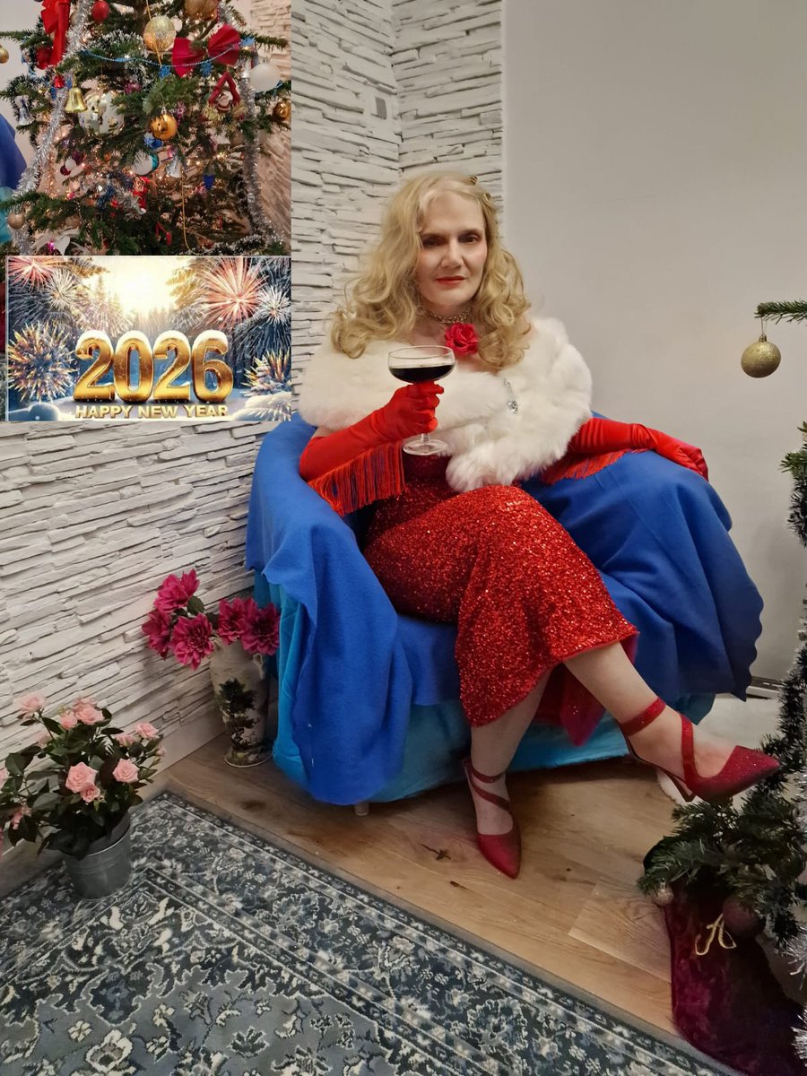 HAPPY NEW YEAR! May this new beginning bring answers, close cycles, and open doors that once seemed impossible. May each day be an opportunity to improve and grow. There is an old Portuguese prayer that says:
“And what do you want the coming year to bring you?
Nothing, I don’t