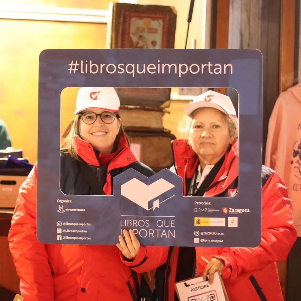 librosqueimportan tweet media