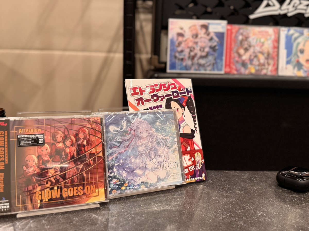 2025年ありがとうございました。
お仕事や色々な出会いなどが今年はいっぱいあり、昨年よりもとても実りある1年でした。

来年にもリリース控えてる楽曲の公開を楽しみにしつつ、年明けからも頑張っていきます。

🔽2025年お仕事まとめ
note.com/unknown_sounds…