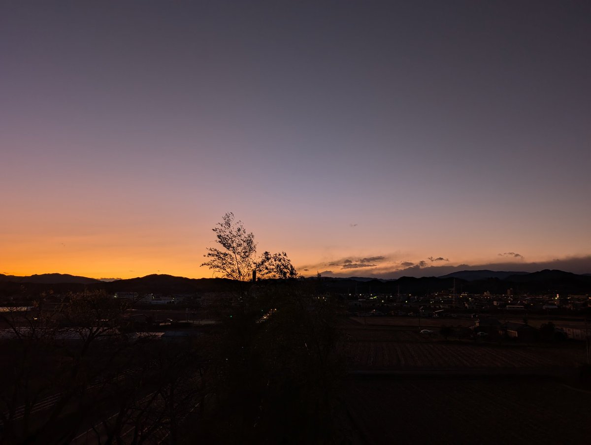 今年最後の夕暮れ時