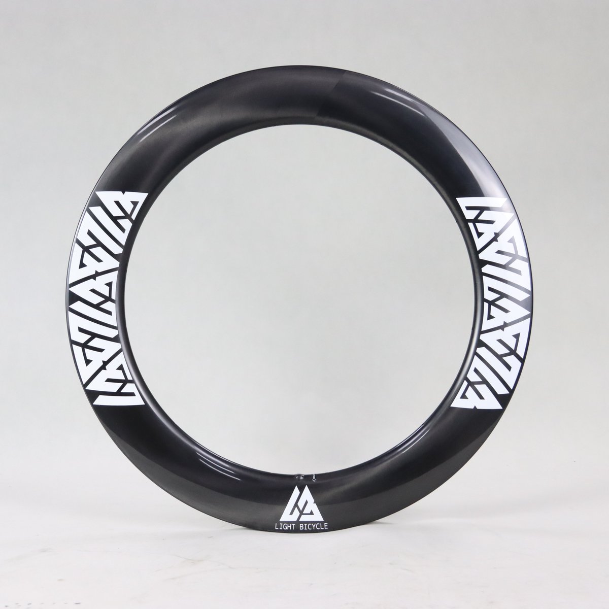 LIGHT-BICYCLE 27.5インチ カーボンホイール LIGHT-BICYCLE 27.5インチ カーボンホイール Carbon Rims & Wheels