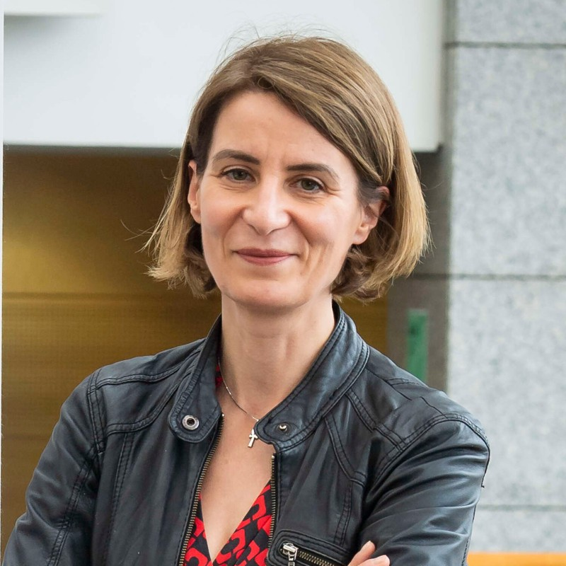 allole18's tweet photo. Mme Anne BADONNEL sera la nouvelle adjointe du directeur général de la sécurité civile et de la gestion des crises !
@Interieur_Gouv @DG_SecCivile @NunezLaurent @MariePierreV @PompiersFR @SecCivileFrance https://t.co/A30RCPVMPE