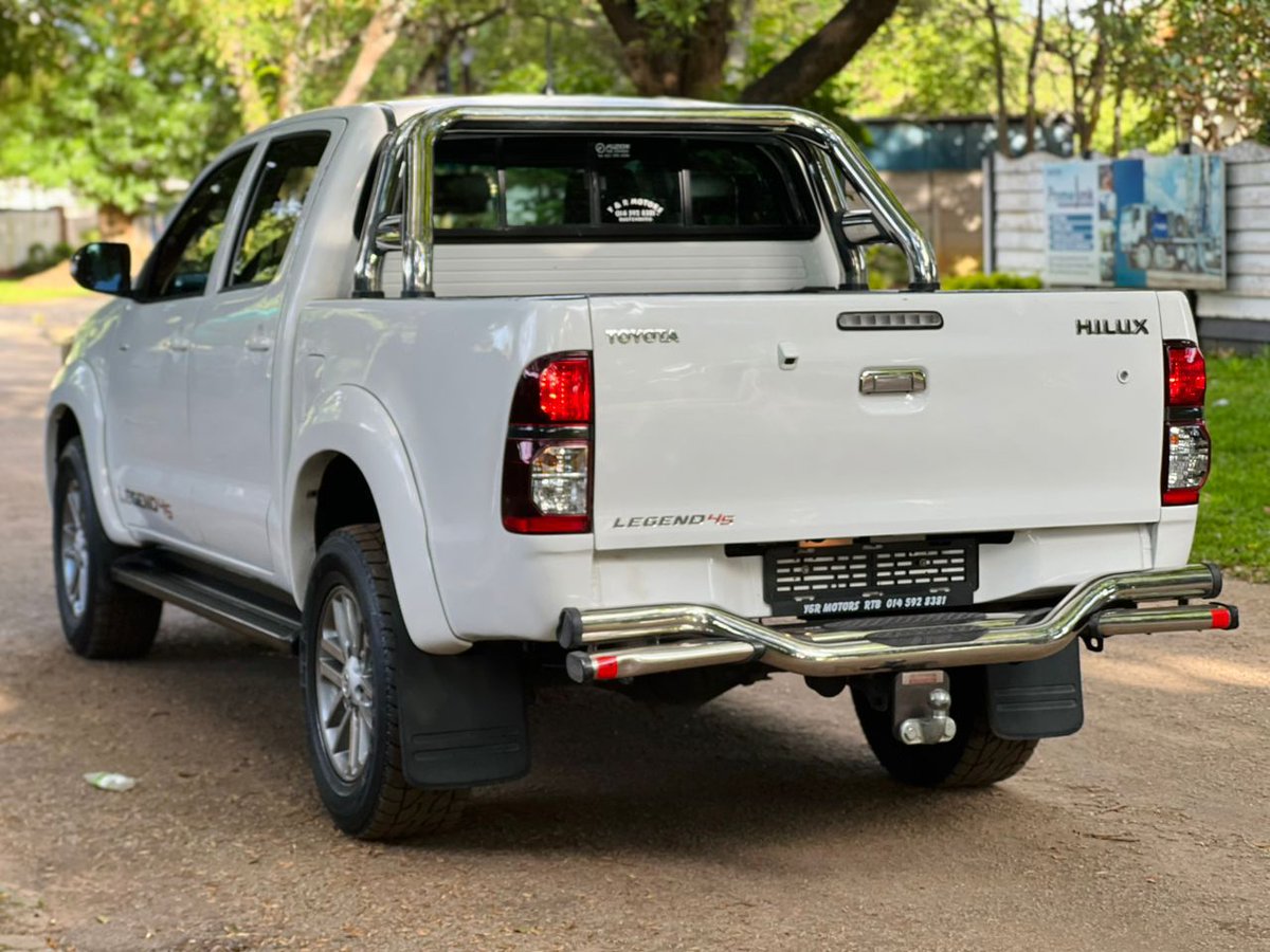 JUST IN✨
Toyota Hilux Legend 45
3.0 Diesel Engine
Automatic Transmission
Full Leather Interior
Recent Import
Duty Paid
S.A Make
Extra Clean🧼 
$35,000 neg