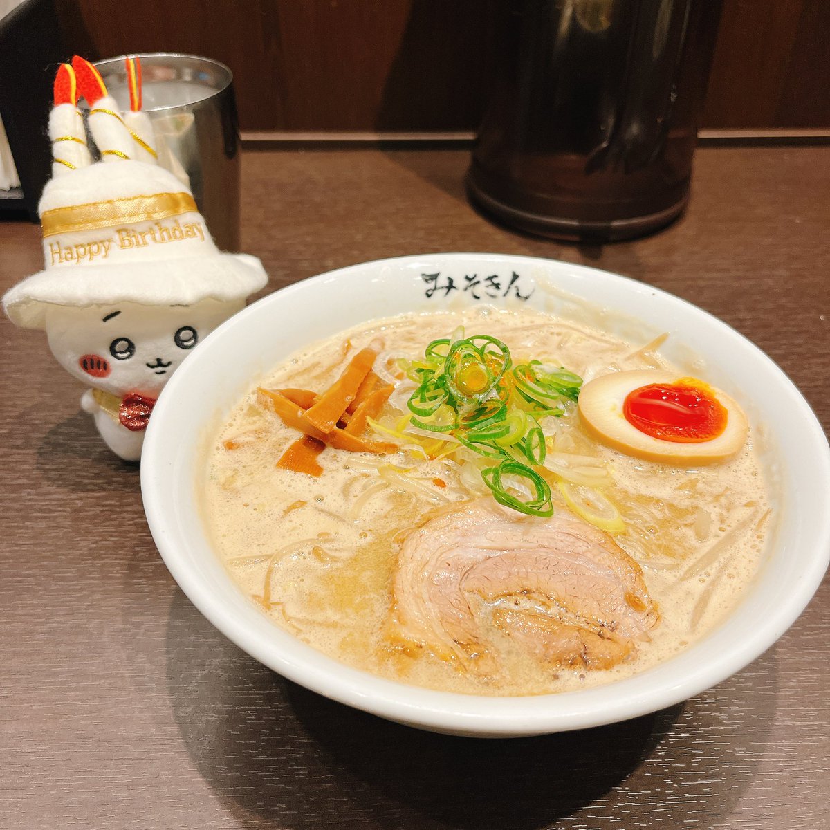 mmrmua's tweet photo. みそきん🍜
おいしすぎてびっくりなんだΣ( ˙꒳​˙  )
あとは！夜ごはんもたのしみ！！✨️ https://t.co/lxhyUzIPzJ