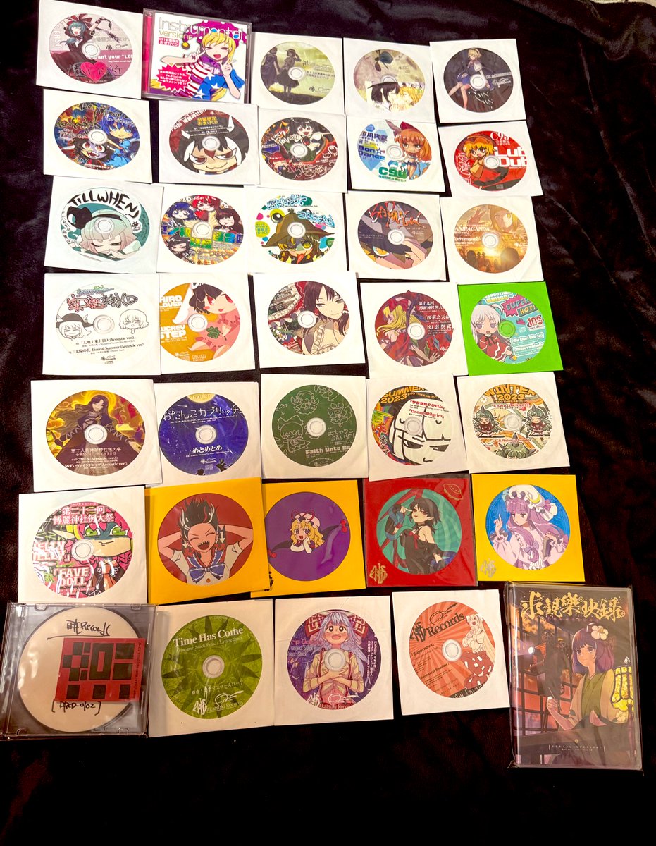 現時点で暁Recordsから出しているCDを全て集める事が出来ました