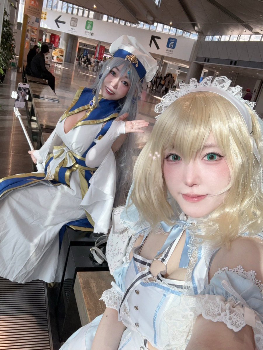 aoihifumi's tweet photo. コミケおつかれさまでした！

2日目はNANACANさんにて後輩聖女ちゃんのコスプレでお手伝いさせて頂きました⛪️🩵(@nanaca_box )
新刊完売！！おめでとうございます🎉

聖女さま　玲ちゃん(@akr_r27 )🥰 https://t.co/LI4qCTjLTJ