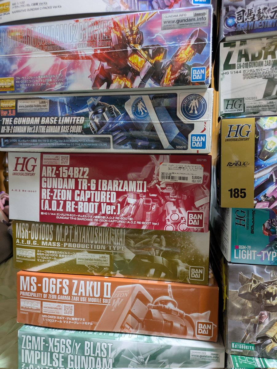 バラ売り可　積みプラ各種　※お値段はコメントにてお願いします。 さぁ！お前の積みを数えろ！ 2025年も今日で終わり 結局今年も大量に