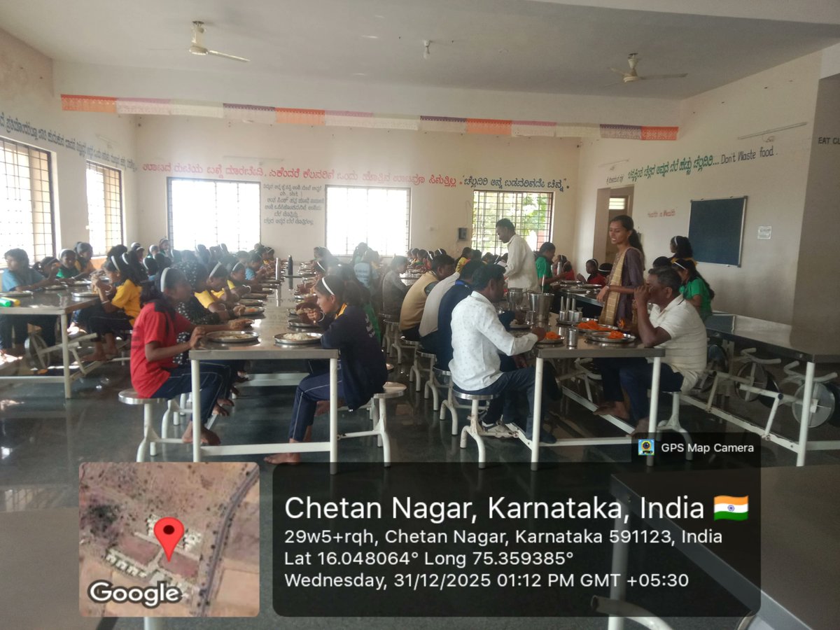 IGRS555's tweet photo. Lunch  #SocialAudit_SWDMeals #SocialWelfare_Karnataka https://t.co/WDsEi9MX8t