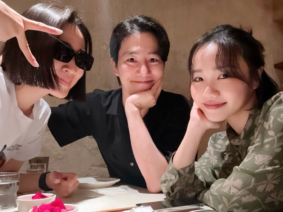 kong_kive's tweet image. 251231 무현 배우님 인스타 게시글

🔗 instagram.com/p/DS6lod-kxSp

#찾았다_콩알