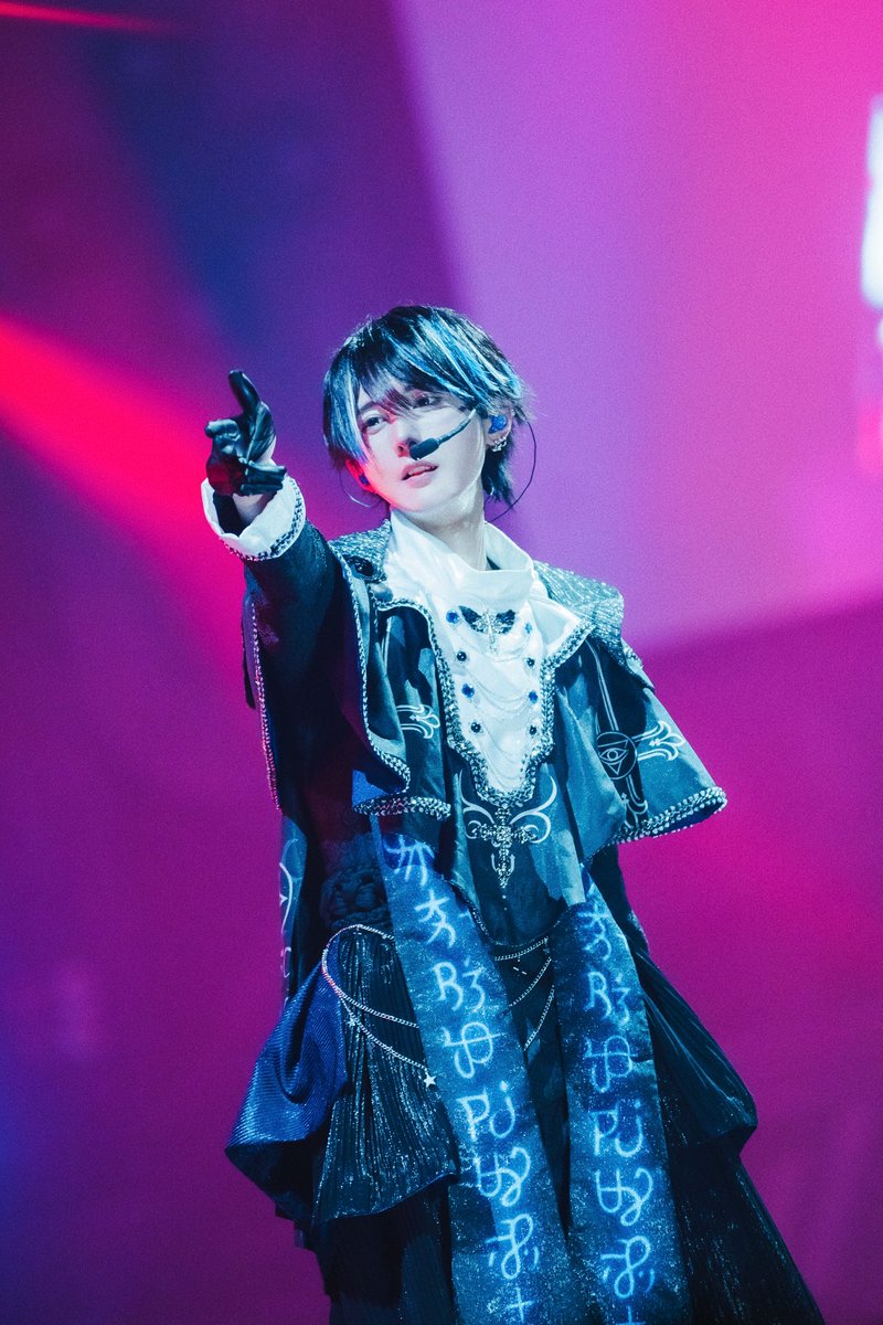 kaname_svpt's tweet photo. 「今日も推しが推しでしんどい」 https://t.co/yv0q5v5n5O