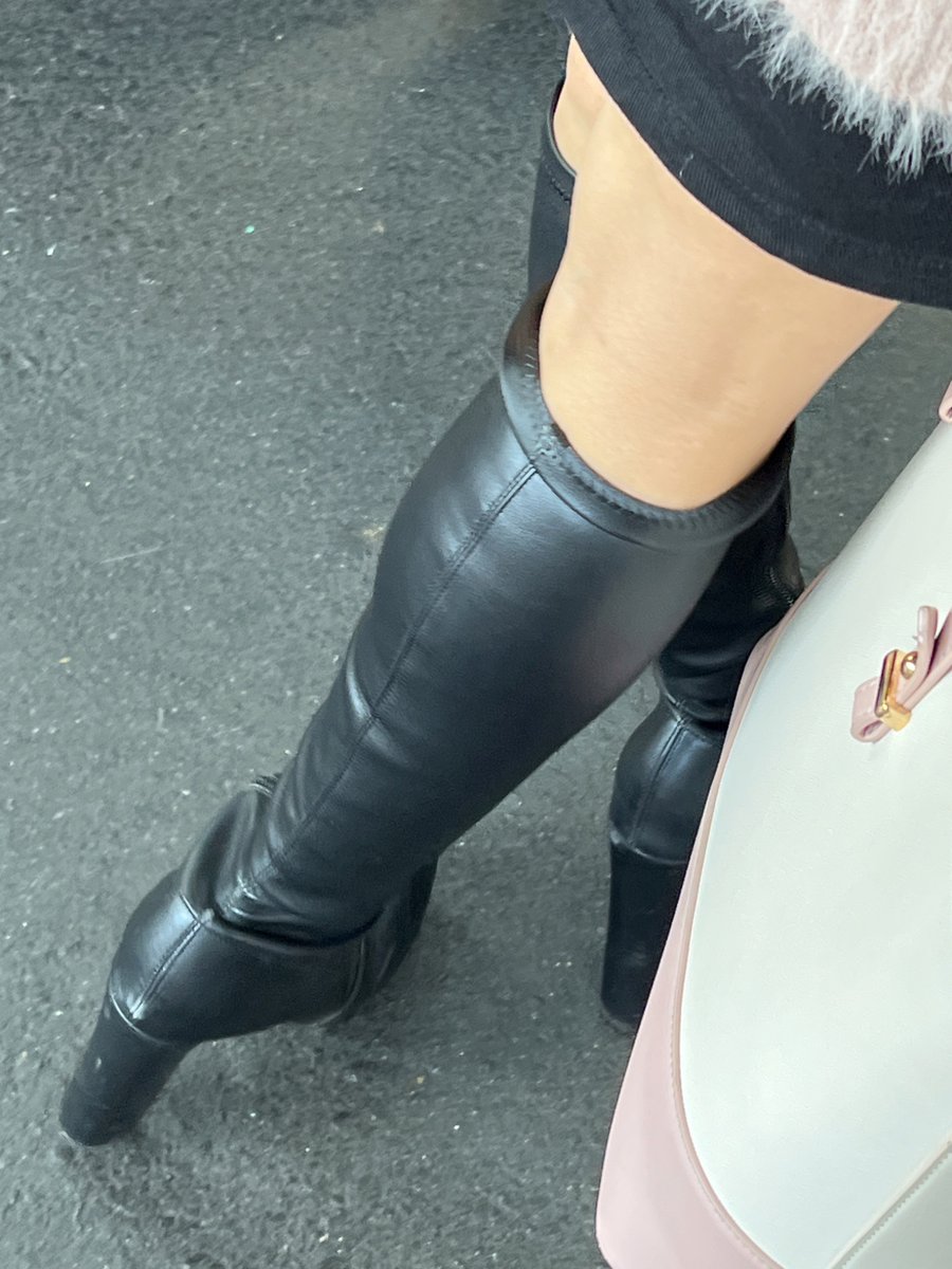 TamaoAki19369's tweet image. #パンプス　#pumps 
#ブーツ　#boots