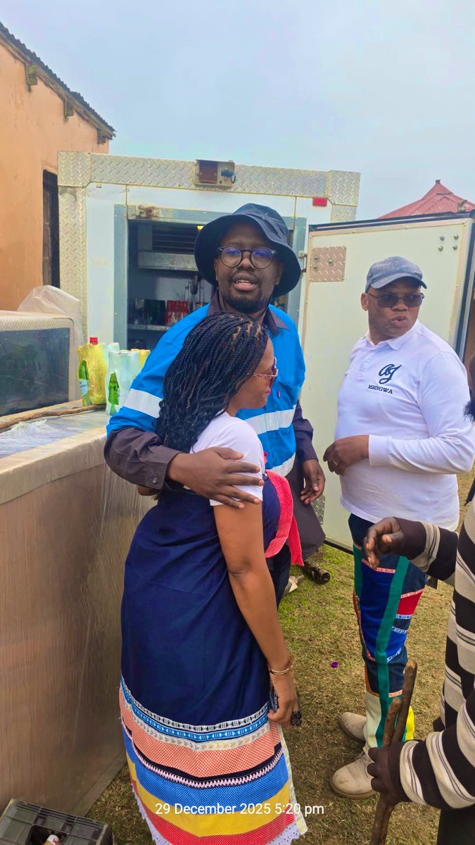 Zuko_Godlimpi's tweet image. Razo had the most fun 😂😂😂