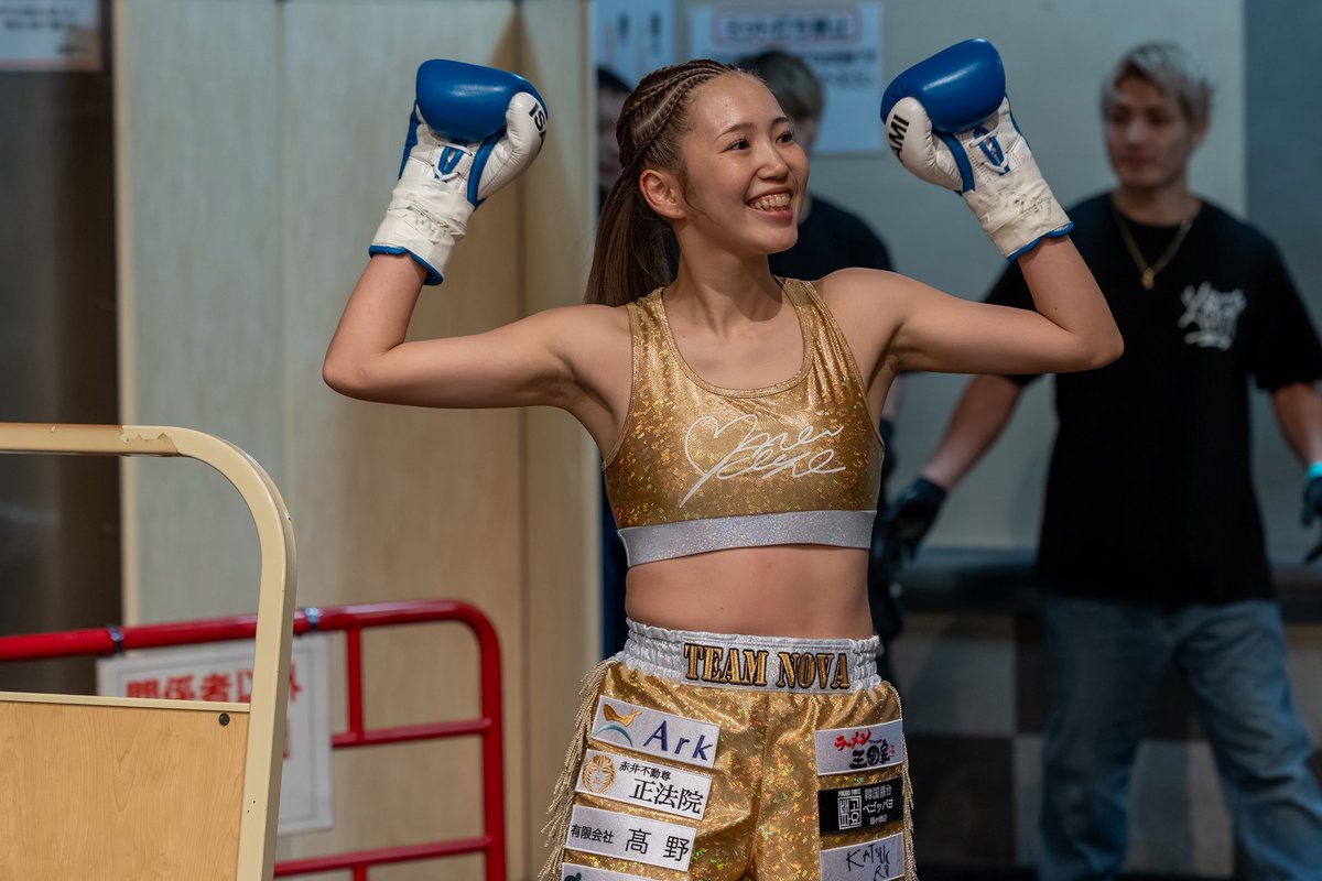 萌衣 mei tweet media