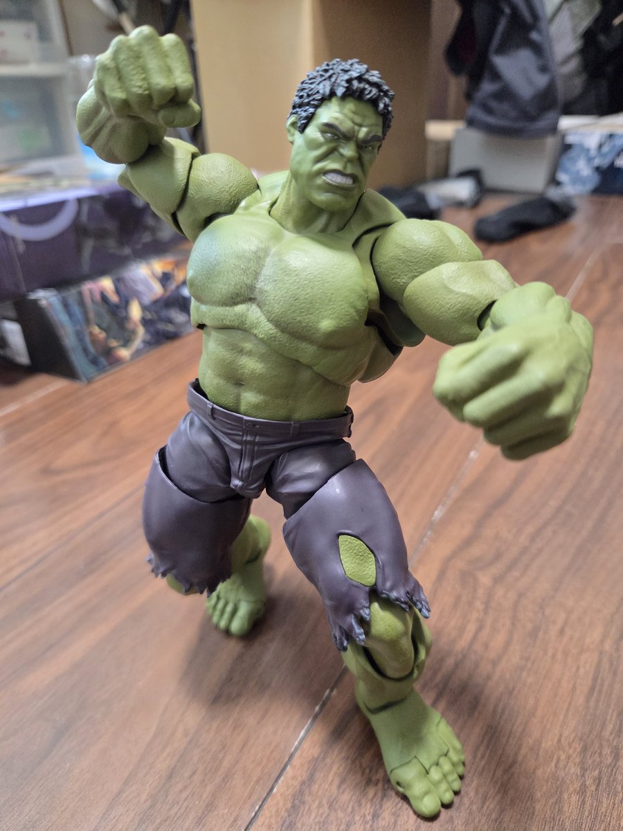 ジェントルジャイアント アベンジャーズ ハルク バスト 一番くじ じゃなくてホントはこれを買いたかった、フィギュアーツの