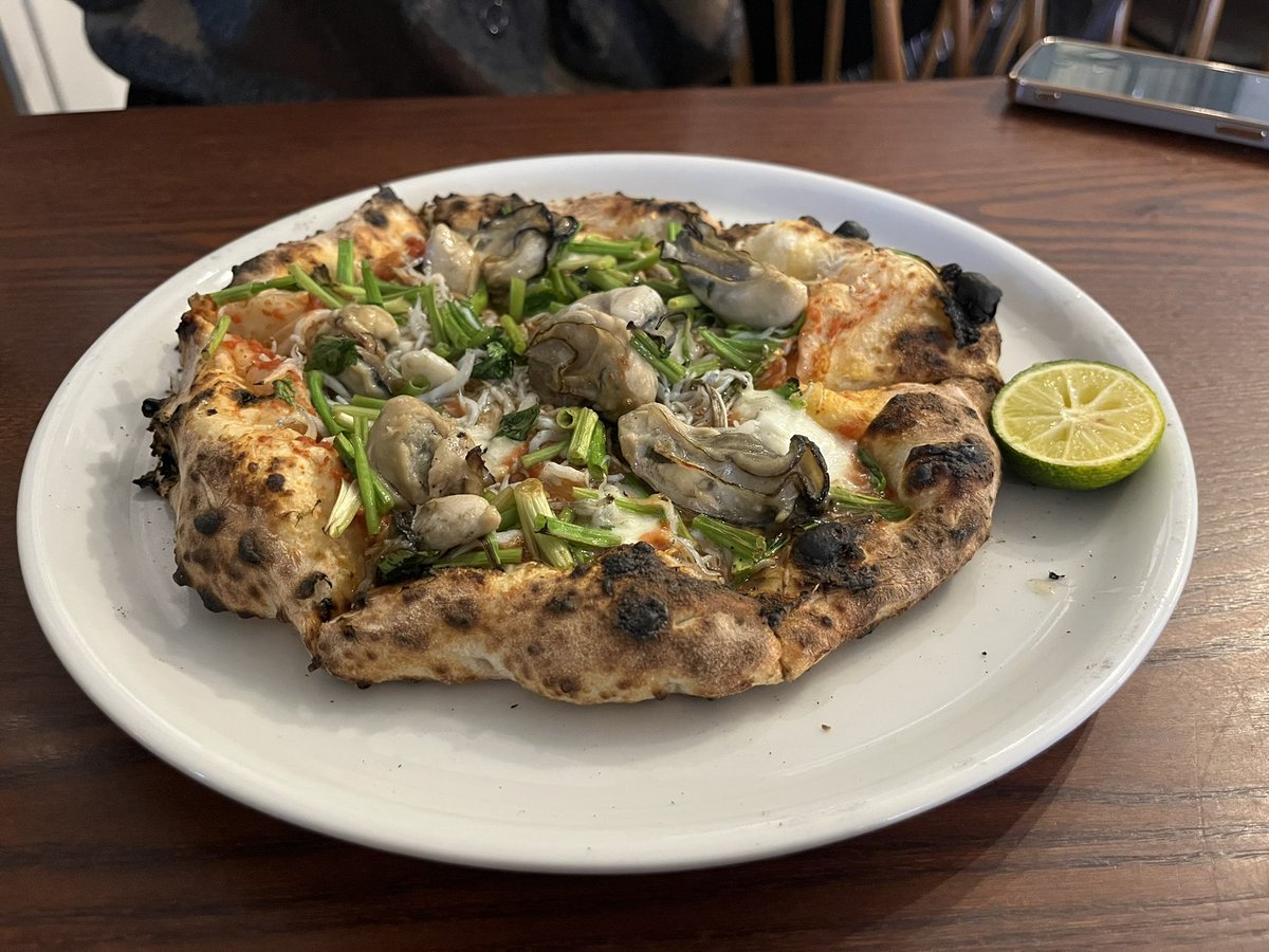 せいんと tweet media