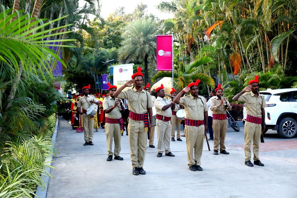 GIBSBSchool's tweet image. A proud milestone at GIBS Business School 🎓
The PGDM Convocation 2025 celebrated achievement, growth, and the beginning of new professional journeys.

gibs.edu.in

#GIBSConvocation #PGDM2025