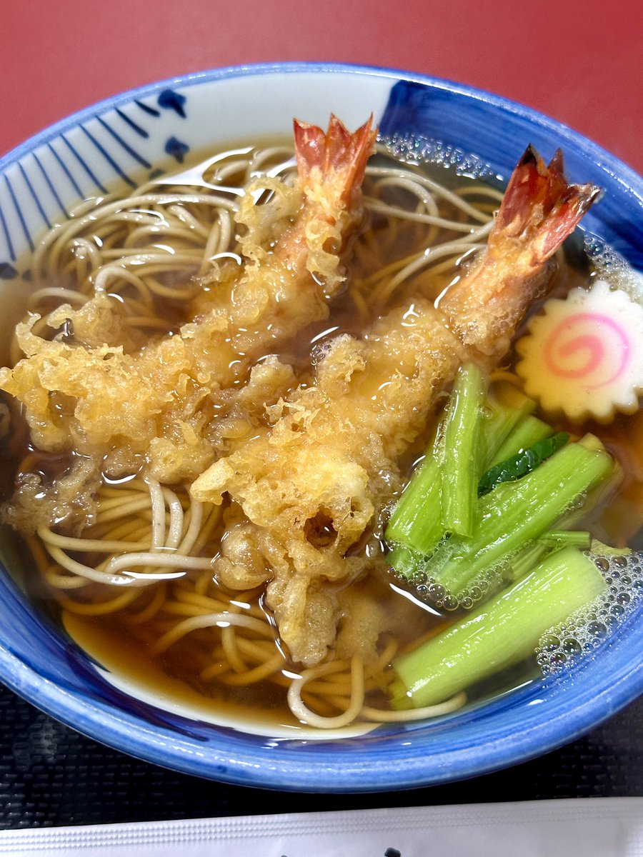 年越しそば食べた！
お蕎麦屋さんもミスドも激混み！