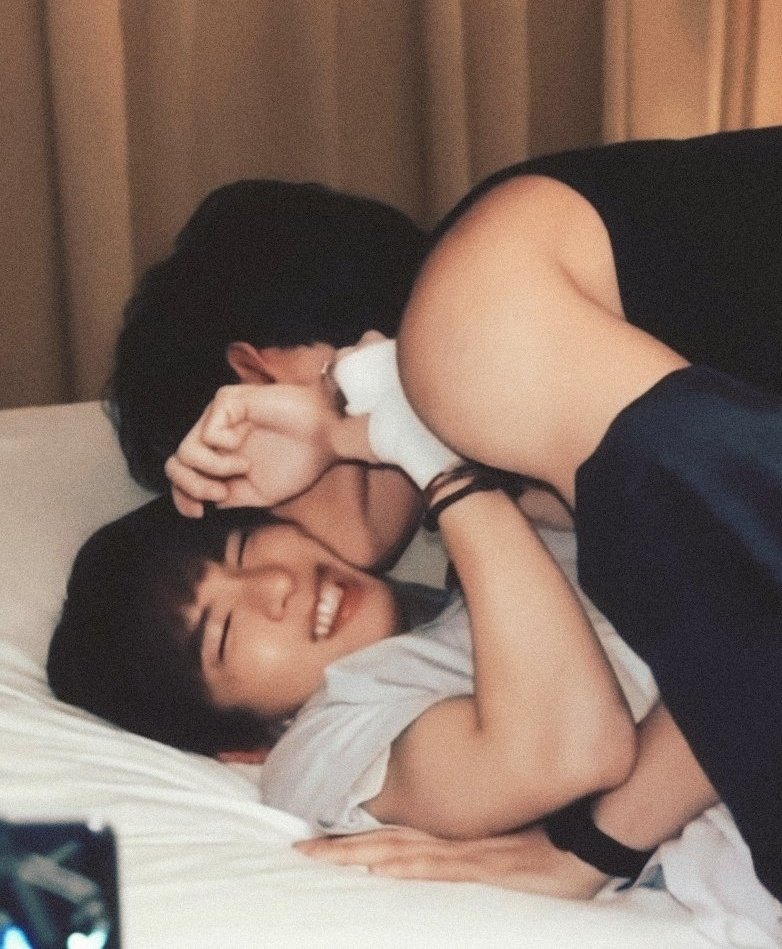 ppoohkrt's tweet image. digeprek phi singha 🥴