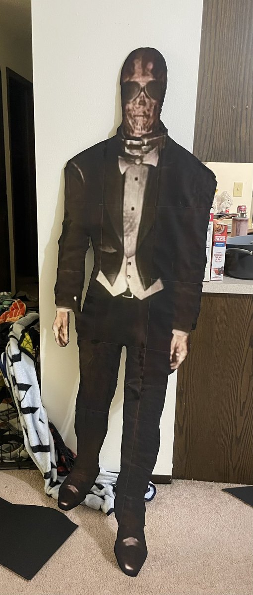 _corvidcentral_'s tweet image. I need him out of my house