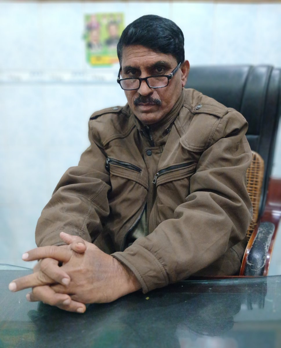 ZeshanChairma's tweet photo. سال 2025 کے اختتام پر ایک لائن میرے لیے۔۔۔
تنقید، تعریف، مشورہ، شکایت  
تاکہ تَنقِید پر اپنی اِصلاح، تعریف پر شُکر، مشورہ پر عَمَل اور شِکایت کا اَزالہ کرسکوں۔۔۔

آپ کی دعاؤں کا طلبگار 
ملک محمد ذیشان 
#malikzeshanchairman #president_pp172_pmln #ex_special_assistant_cmpunjab https://t.co/zZ4AOJNnBx
