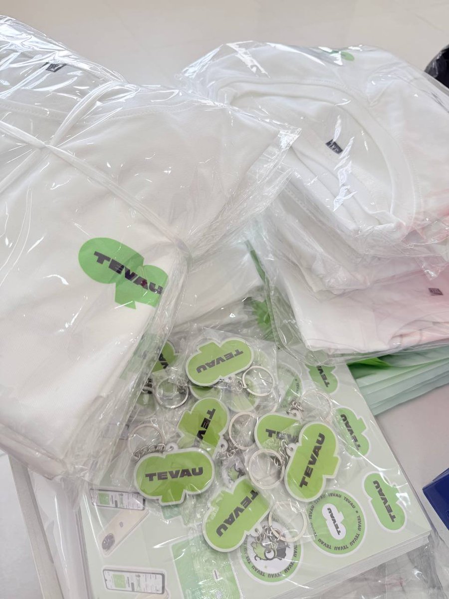 Xung quanh Thành Phan là Giveaway !!
Mới phân phát lô Merch bên Bitget xong !!
Cuối năm chốt quả lô bên <a href="/Tevauvietnam/">Tevau Việt Nam</a> nữa

Anh em nào muốn có áo mặt không Thành Lỏ phát cho mỗi người một cái nà !!!
Vài bữa Zama FDV 2B thì mở bát GA dầu năm nữa.. !!