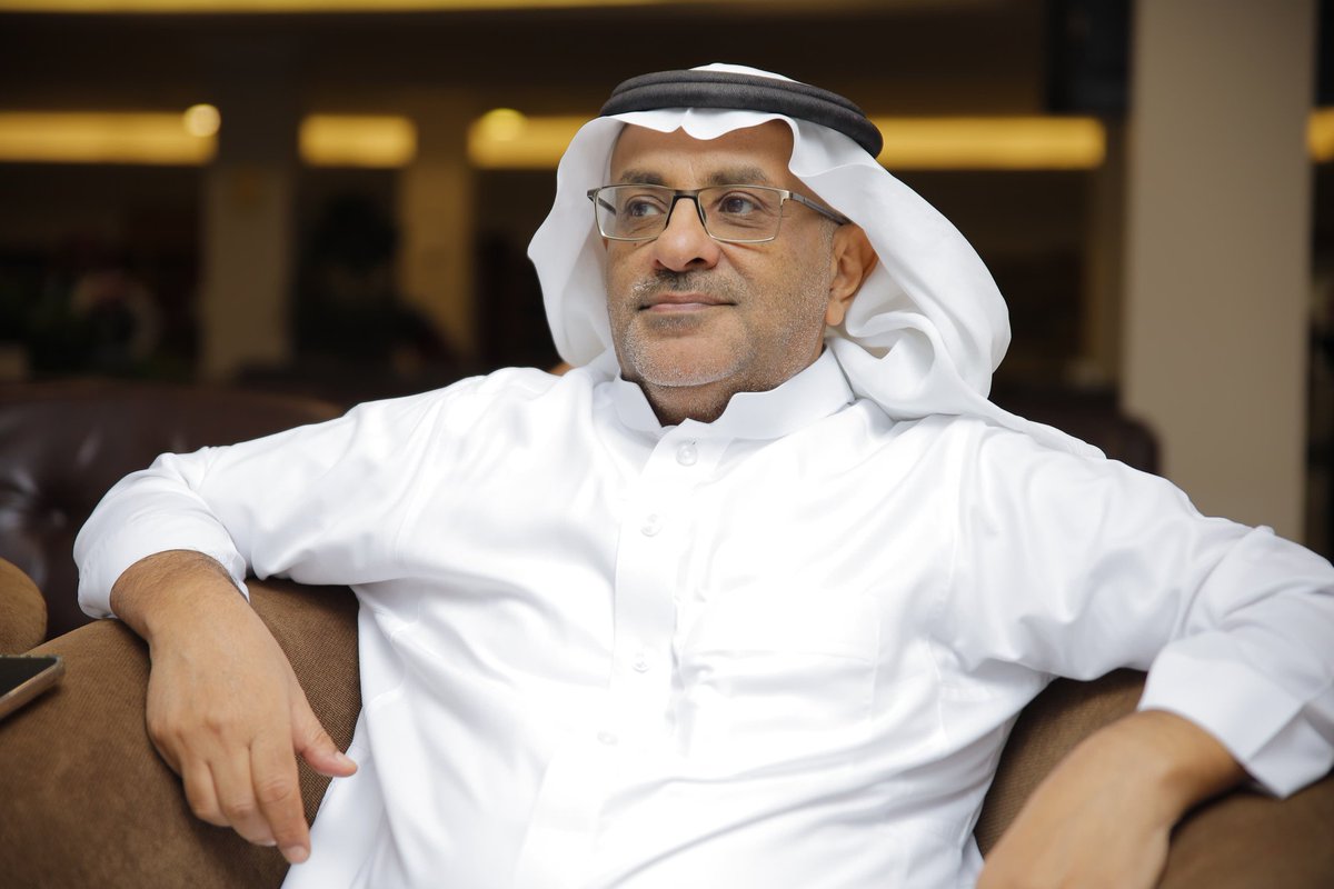 الحضور ومتابعة لمجريات الأمسية