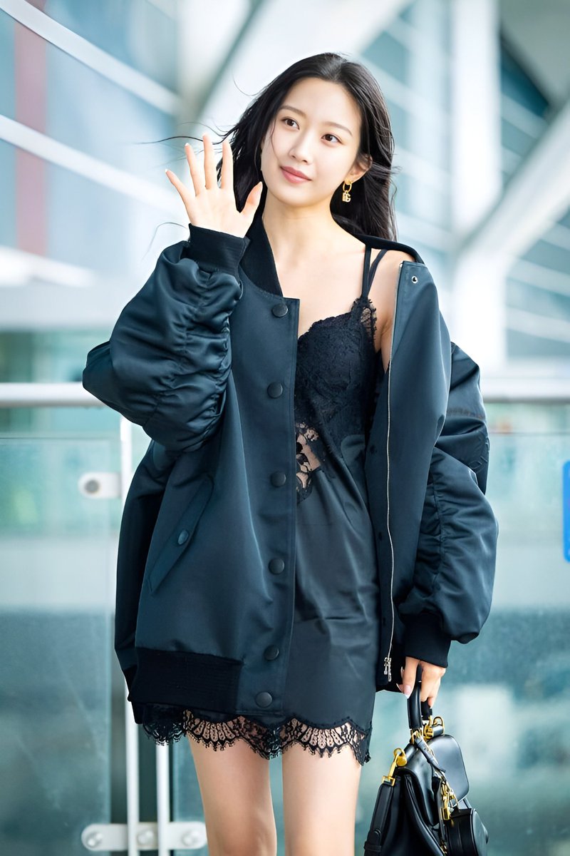 Anypixx's tweet photo. #MoonGaYoung #문가영 #MunKaYoung #TrueBeauty #여신강림 #Kdrama #KoreanActress
#MoonGaYoungEdit #DolceGabbana #Mgy #LimJukyung #LinkEatLoveKill #UnderstandingOfLove https://t.co/SgfV3oc42o