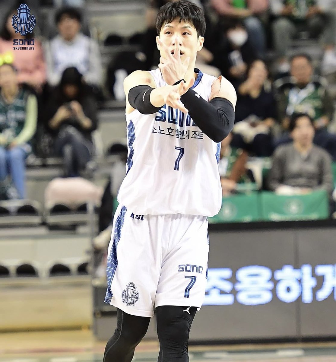 DirtyBubbleBets's tweet image. KBL WAKE AND CASH POD 🇰🇷

2 Games On Deck In Korea 👀💎

GRAB THE POD HERE ⤵️
dubclub.win/r/p/pri-vbv4m/…

150 LIKES + RTS For A FREEPLAY ❤️

ALL ABOARD TO SOUTH KOREA 👑