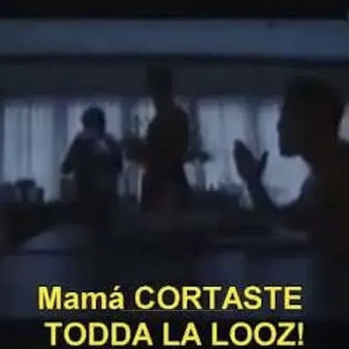 torreesmicaela's tweet image. En vísperas de año nuevooooooo #SinLuz