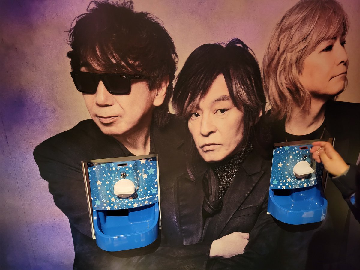 FANKS0511's tweet photo. 昨年の大晦日はinsideだった🎶
始発で行ってグッズ並んだなぁ。
寒い中で頑張った！
一夜限りのLIVE、良き思い出になりました😊
 #TMNETWORK 
 #FANKSinside https://t.co/DnLBicf2iA