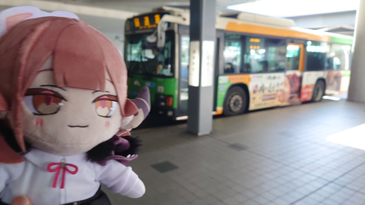 アルちゃん、都バスでコミケ来たよ…