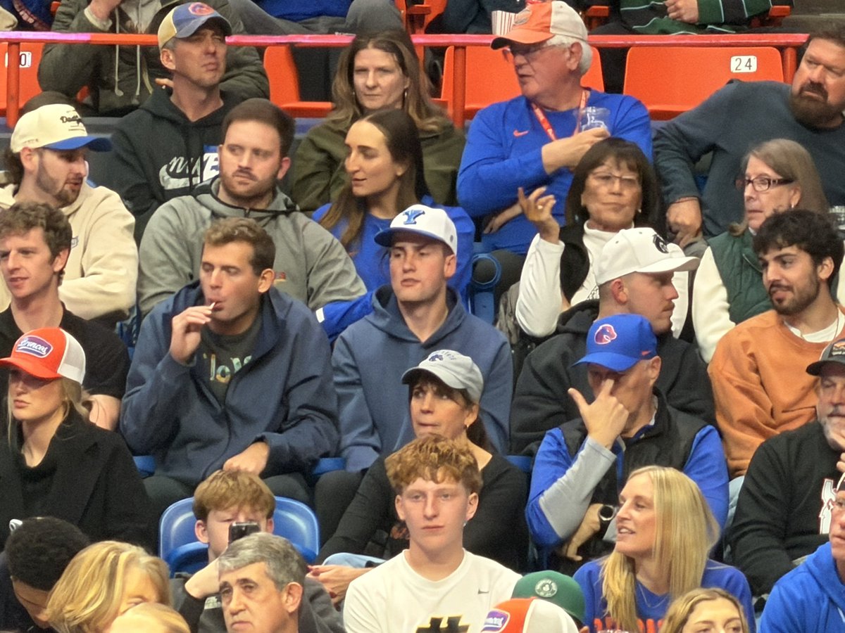 bradypete3's tweet photo. Anyone know this hero at the Boise State vs New Mexico game tonight on FS1? #thisisY #herosweartheY https://t.co/N8rorfULBb