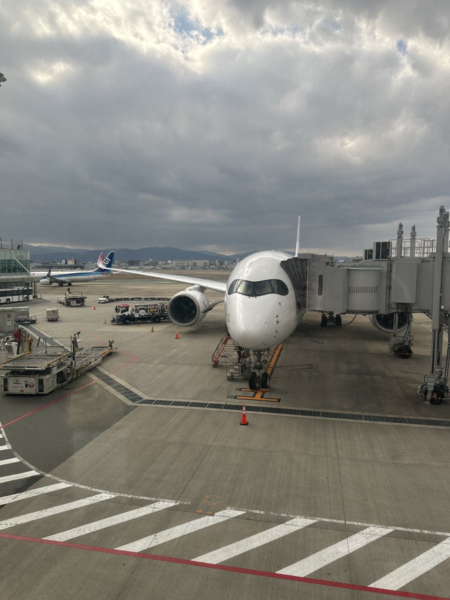 Leaderjp's tweet image. 年越し福岡〜 (@ 福岡空港 in 福岡市, Fukuoka) app.foursquare.com/share/checkin/…